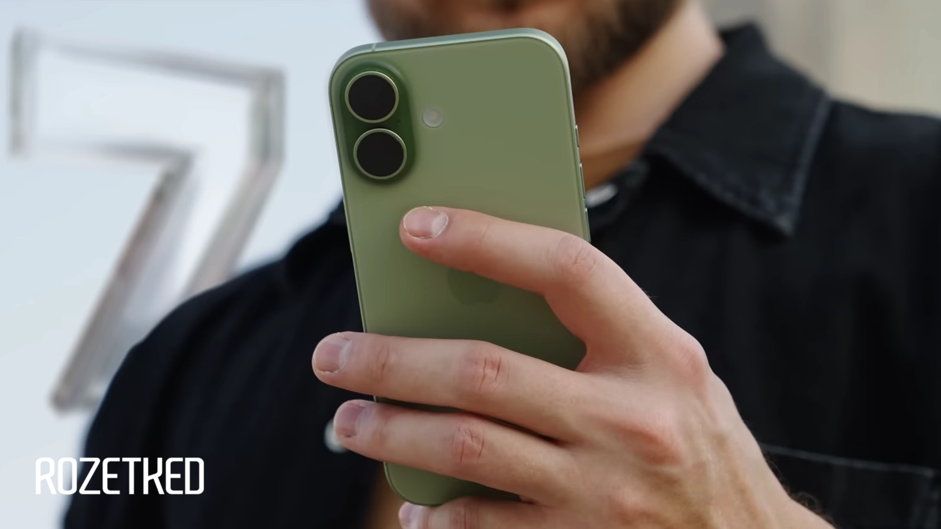 Counterpoint Research: iPhone 17 в одиночку занял 6% всего рынка смартфонов