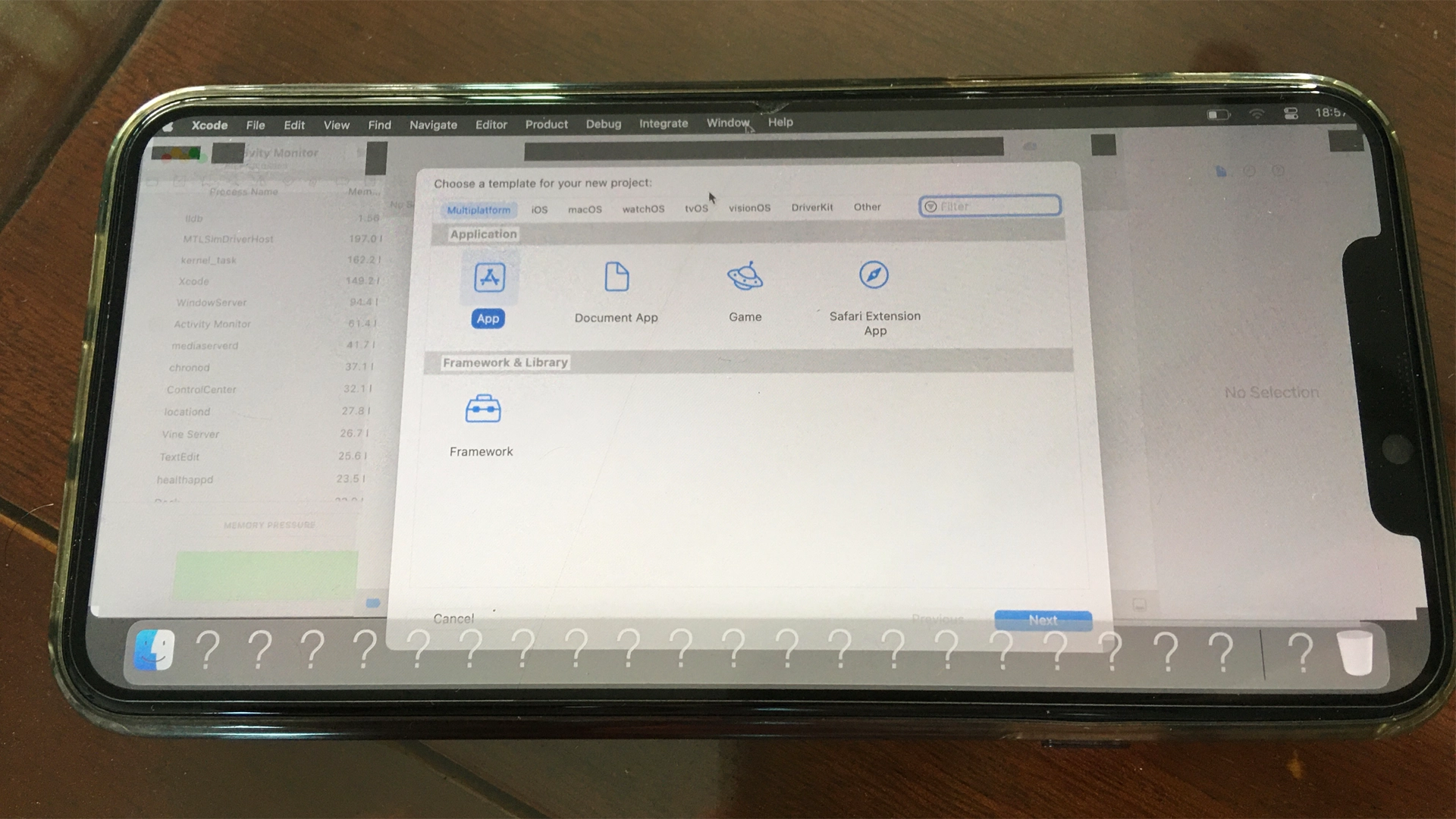 Разработчик-энтузиаст запустил macOS на iPhone. Гайд для желающих есть на GitHub