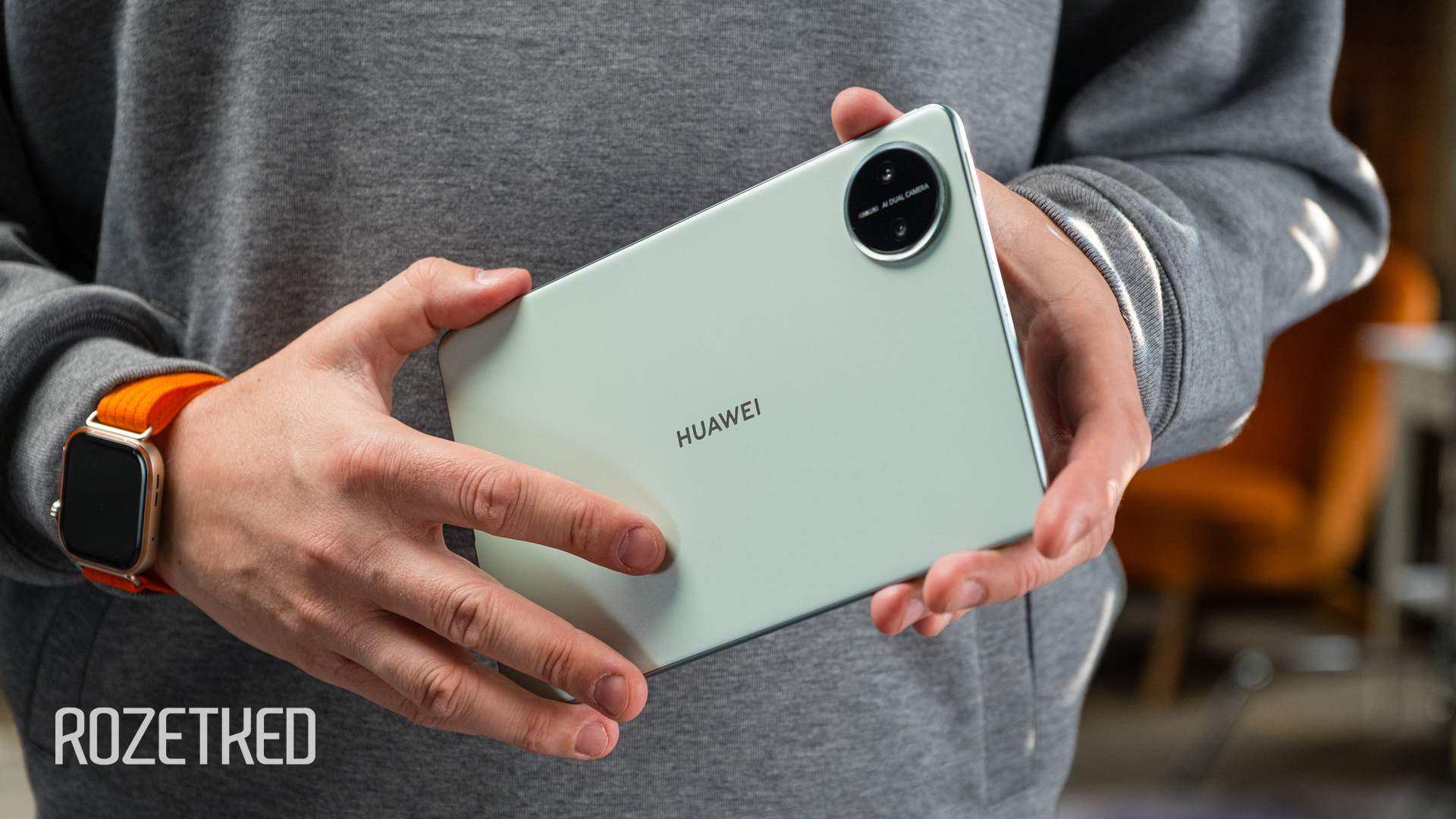 Обзор планшета Huawei MatePad Mini: минимум толщины, максимум дисплея и стиля