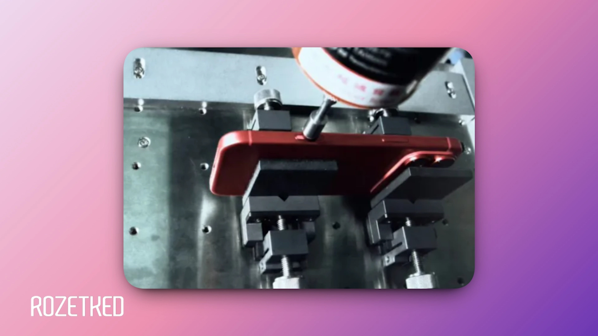 В сеть утекло множество фотографий iPhone 18 Pro