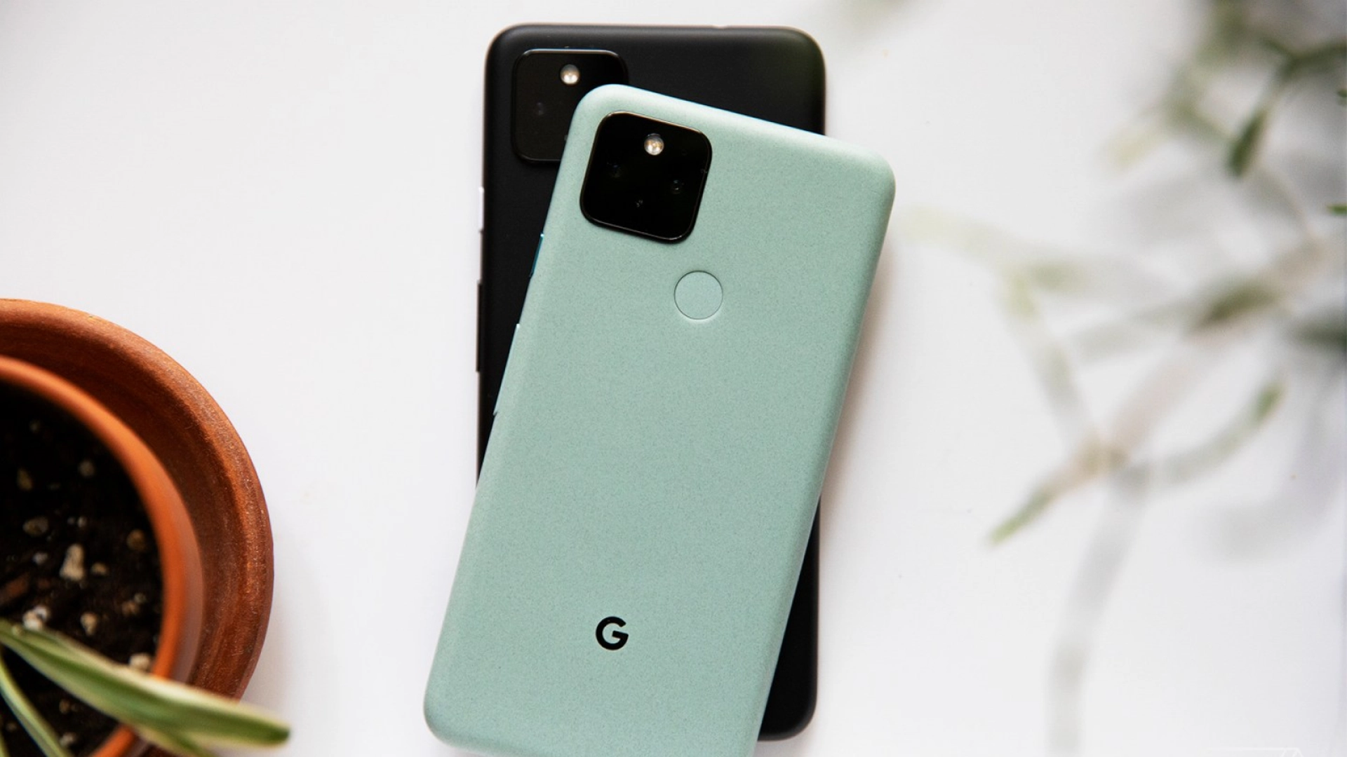 Google признала, что автоответчик в Pixel 4 и 5 позволял подслушивать за пользователями