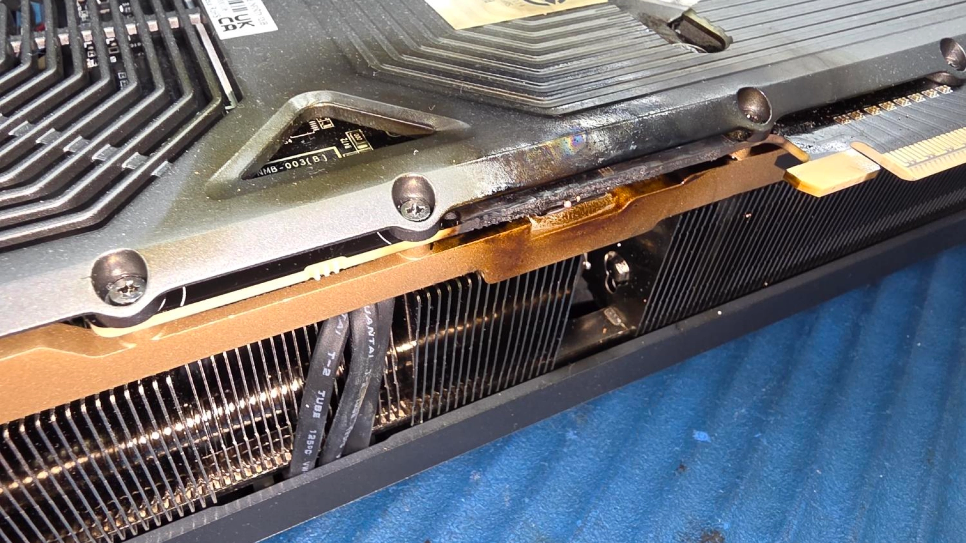 Zotac RTX 5090 сгорела во время игры в Battlefield 6