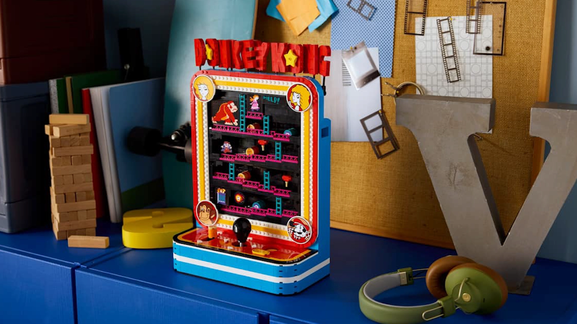 LEGO представила набор с играбельной репликой аркадного автомата Donkey Kong