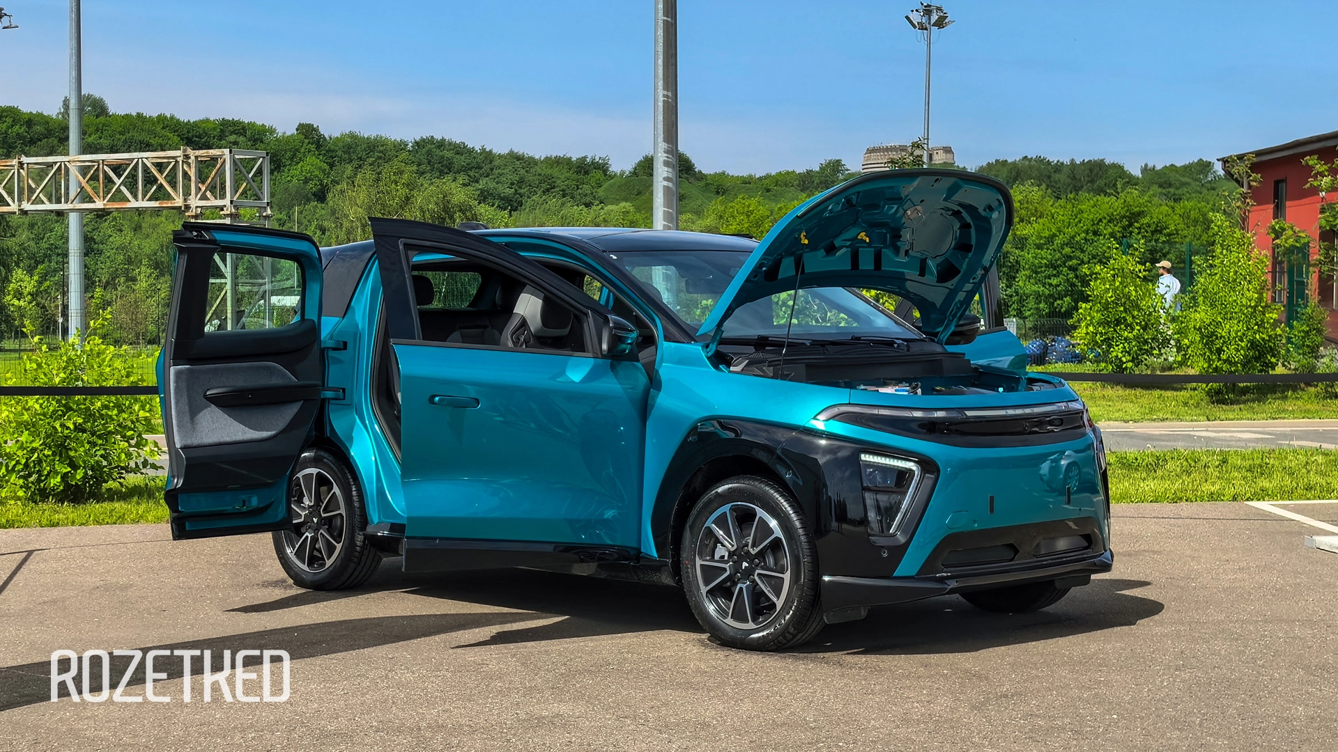 В России раскрыли стоимость электрокара «Атом» — от 3 900 000 рублей