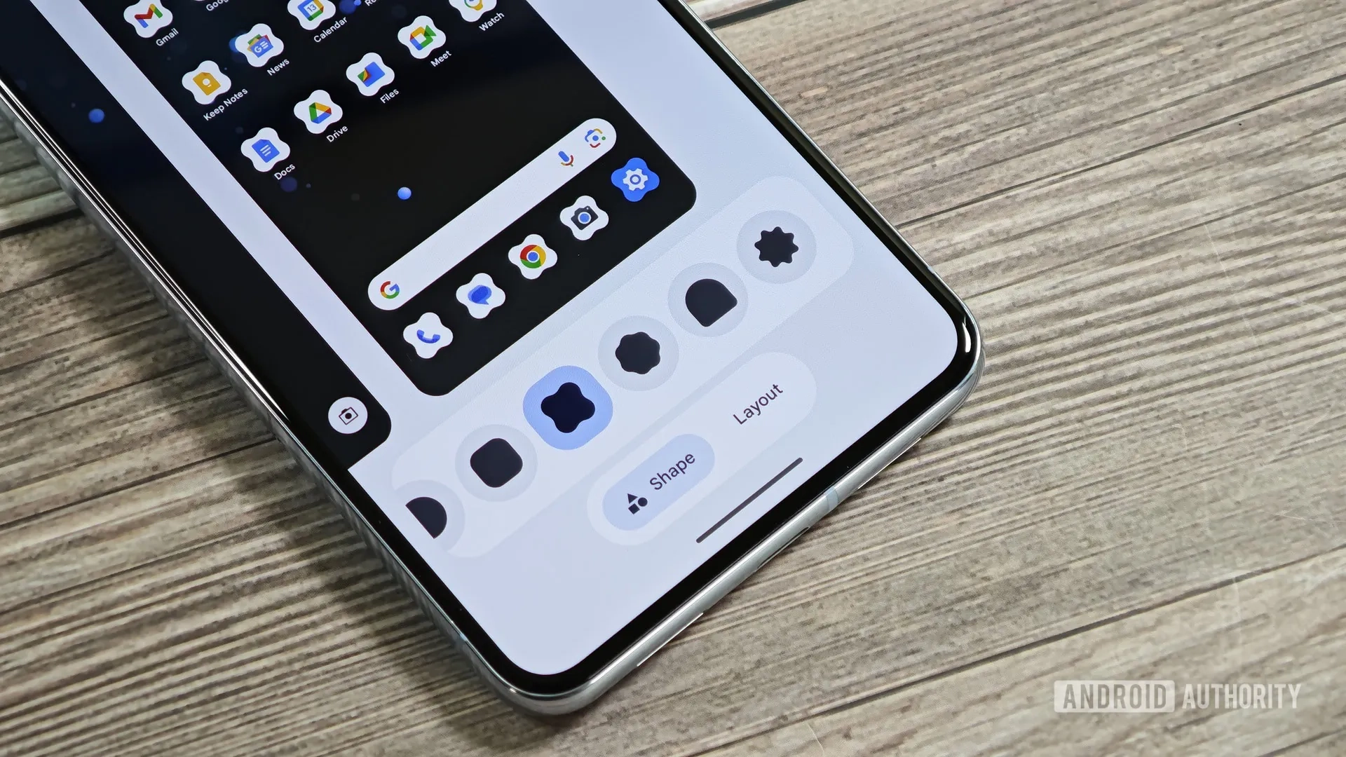 Google работает над возможностью изменять форму значков в Pixel Launcher