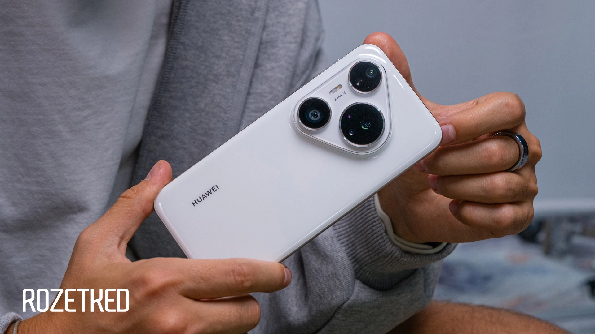 Обзор Huawei Pura 80 Pro: стоит ли переплачивать 50 000 рублей за Pura 80 Ultra?