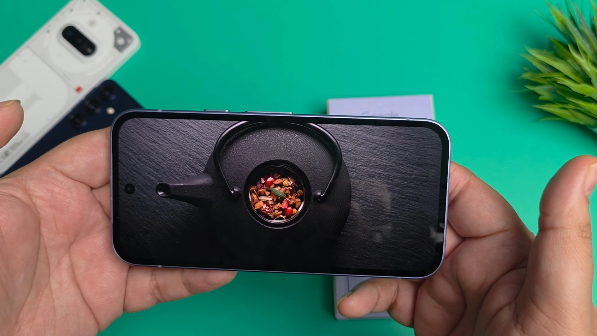 Видео: обзор Google Pixel 9a с распаковкой, тестами и примерами фото