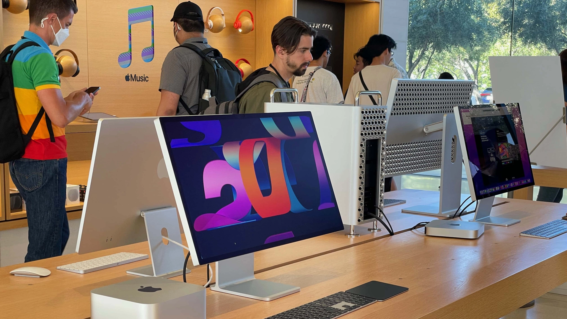 Macworld: Apple разрабатывает два новых монитора Studio Display с поддержкой 120 Гц