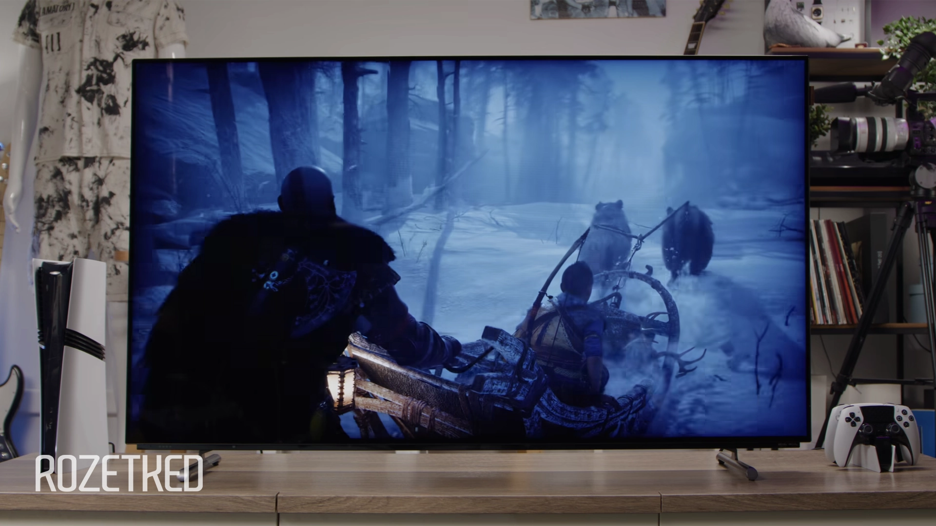 Поставки PlayStation 5 превысили 93,7 млн единиц, а операционная прибыль Sony выросла на 12%