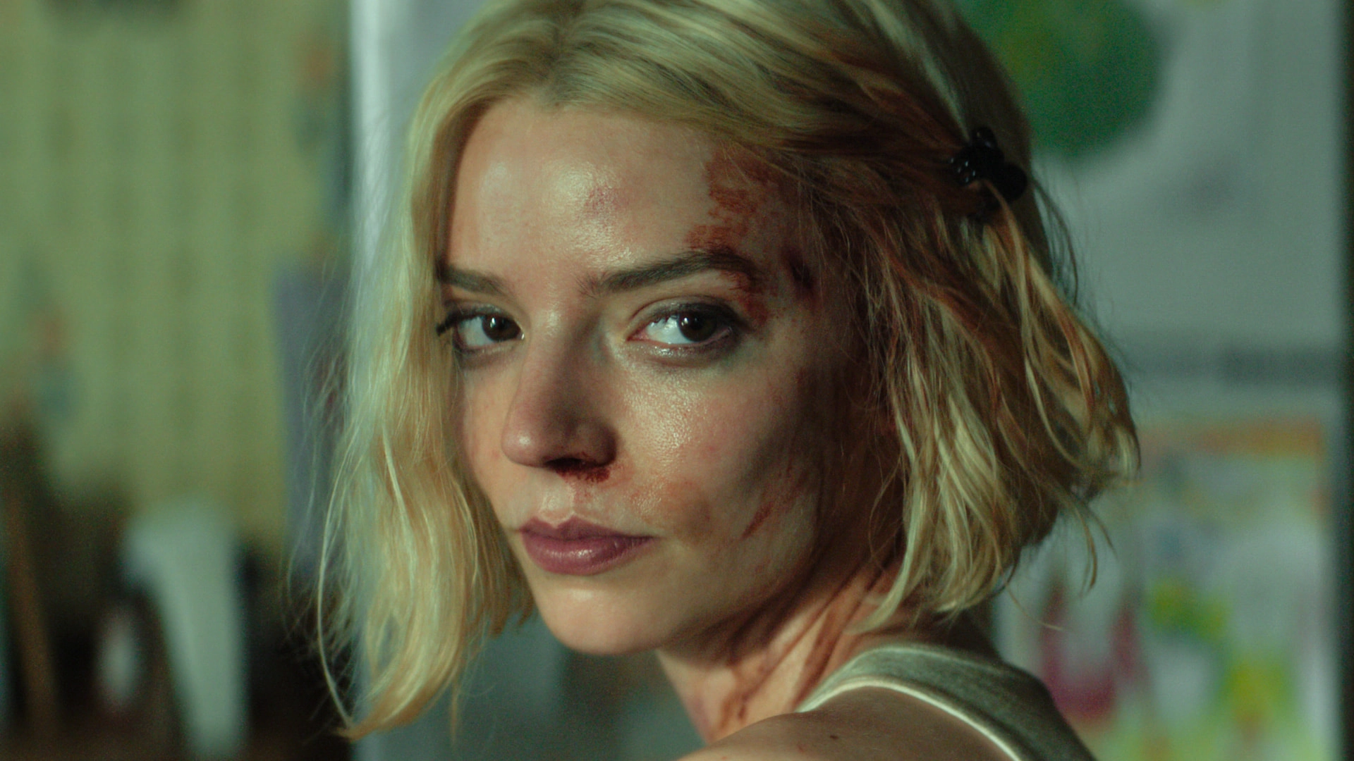 На Apple TV стартовал криминальный сериал «Лаки» с Аней Тейлор-Джой в главной роли