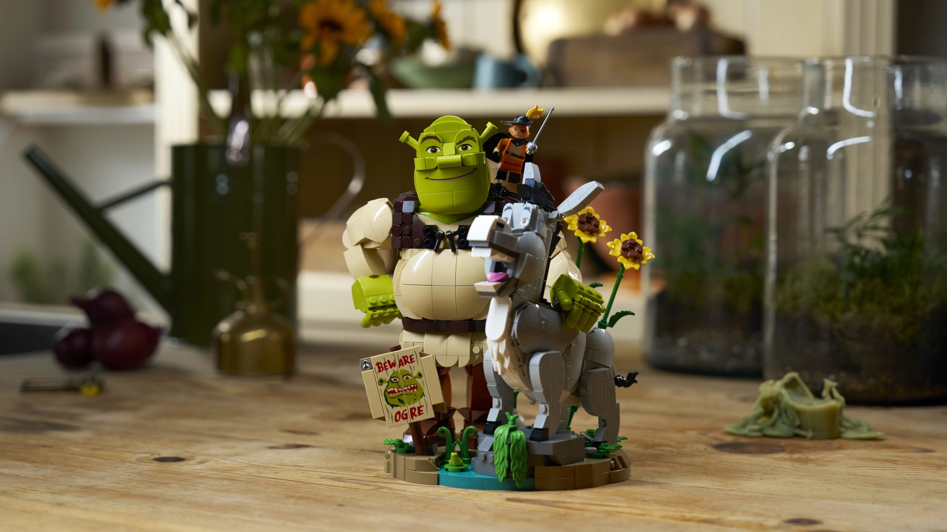 LEGO представила первые в истории наборы по «Шреку»