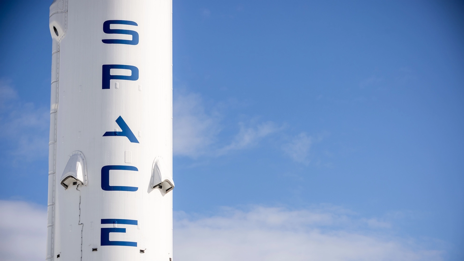 SpaceX подала заявку на IPO, которое может стать крупнейшим в истории