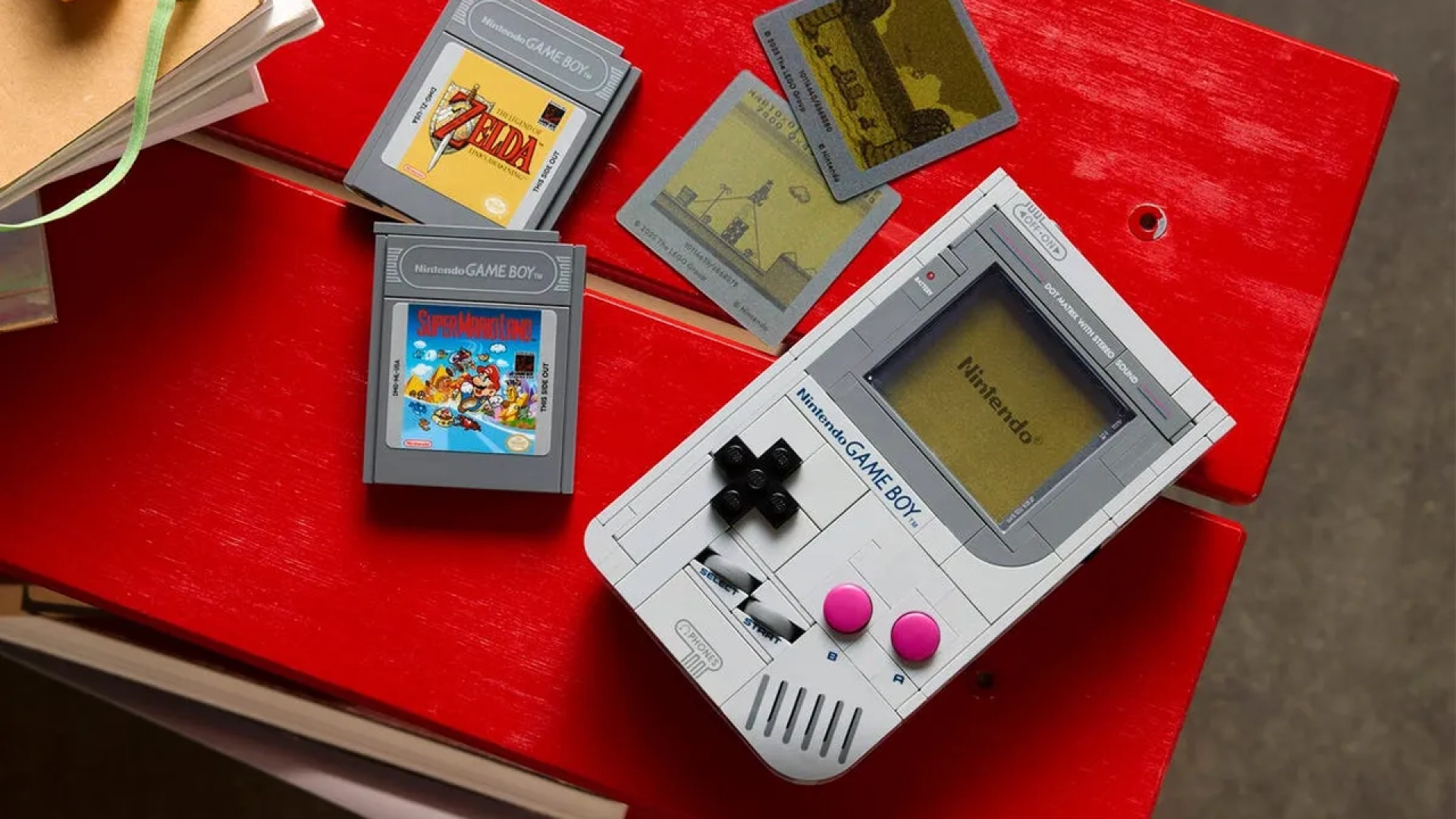 LEGO и Nintendo представили LEGO-версию Game Boy — за 60 долларов