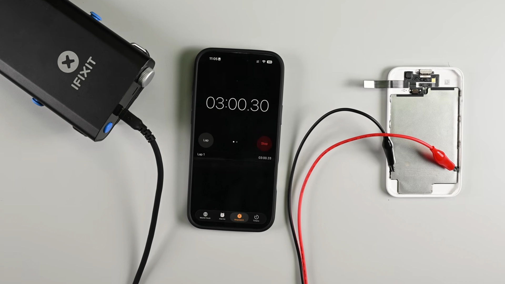 В iFixit разобрали iPhone Air MagSafe Battery — внутри стоит тот же АКБ, что в iPhone Air