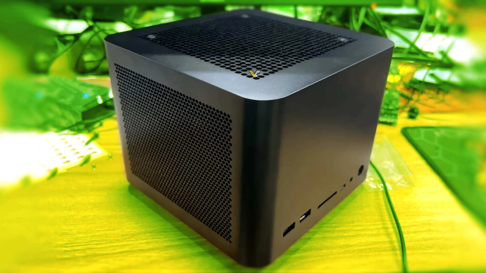 Китайцы делают мини-ПК в стиле Apple Mac Studio с RTX 4090