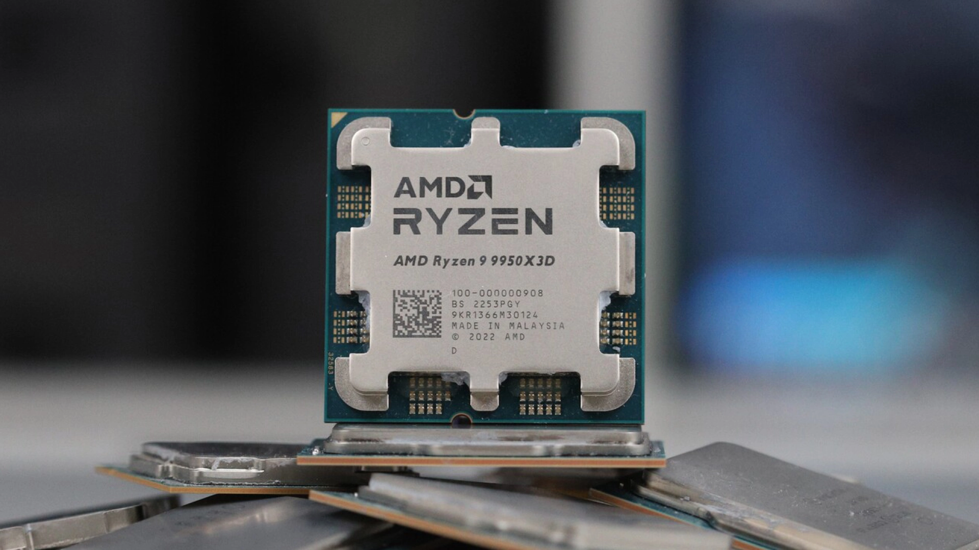 Утечка: цены на топовые игровые процессоры AMD Ryzen 9 9950X3D и 9900X3D