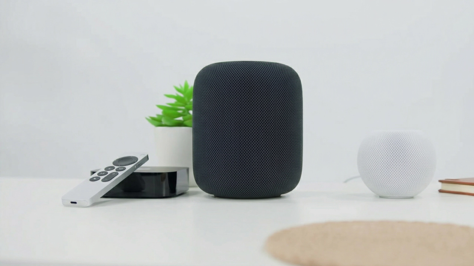 Bloomberg: у Apple заканчиваются запасы HomePod и Apple TV в преддверии возможного обновления