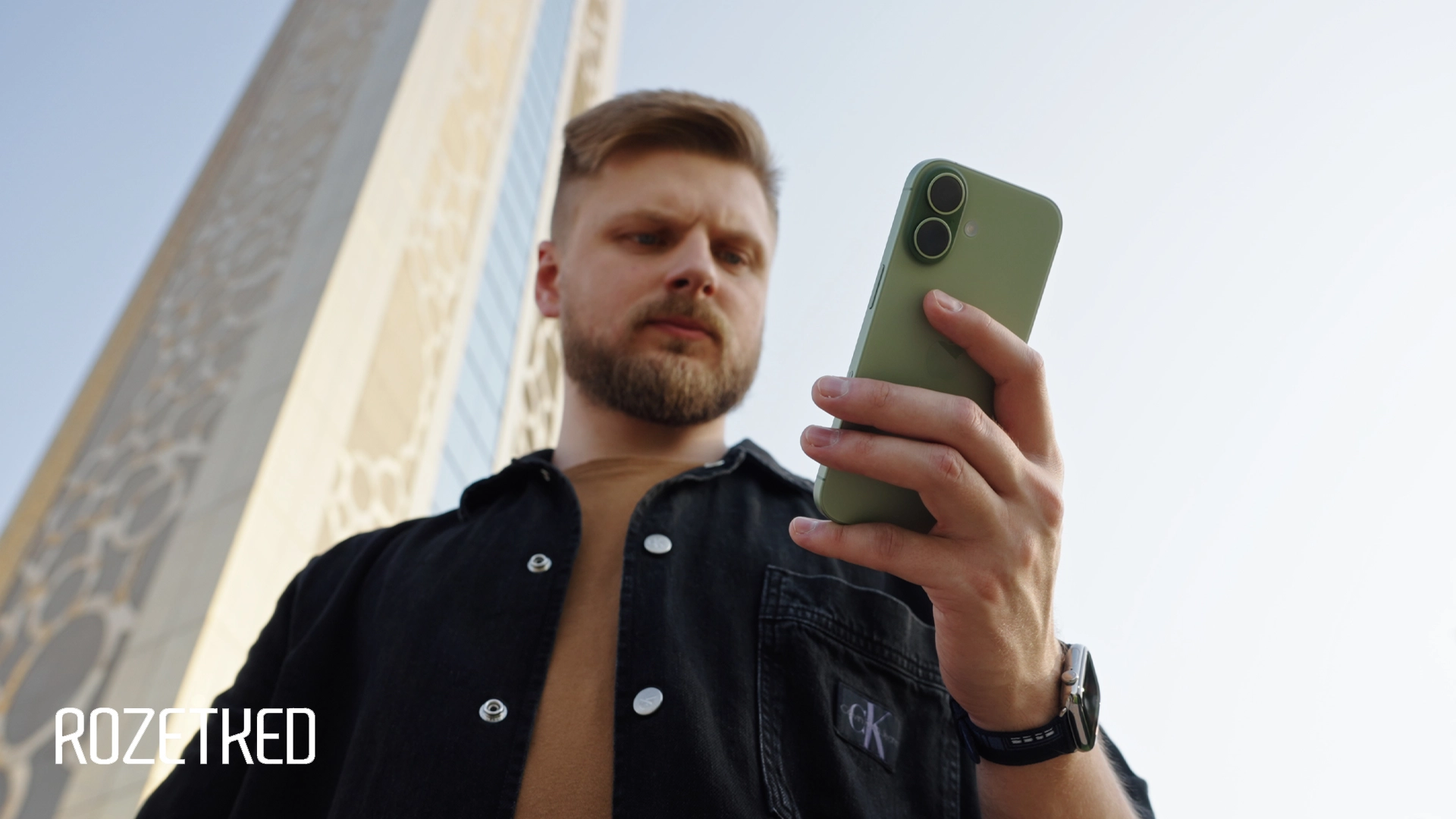 Количество мошеннических звонков в «Чёрную пятницу» в 2025 году снизилось на треть