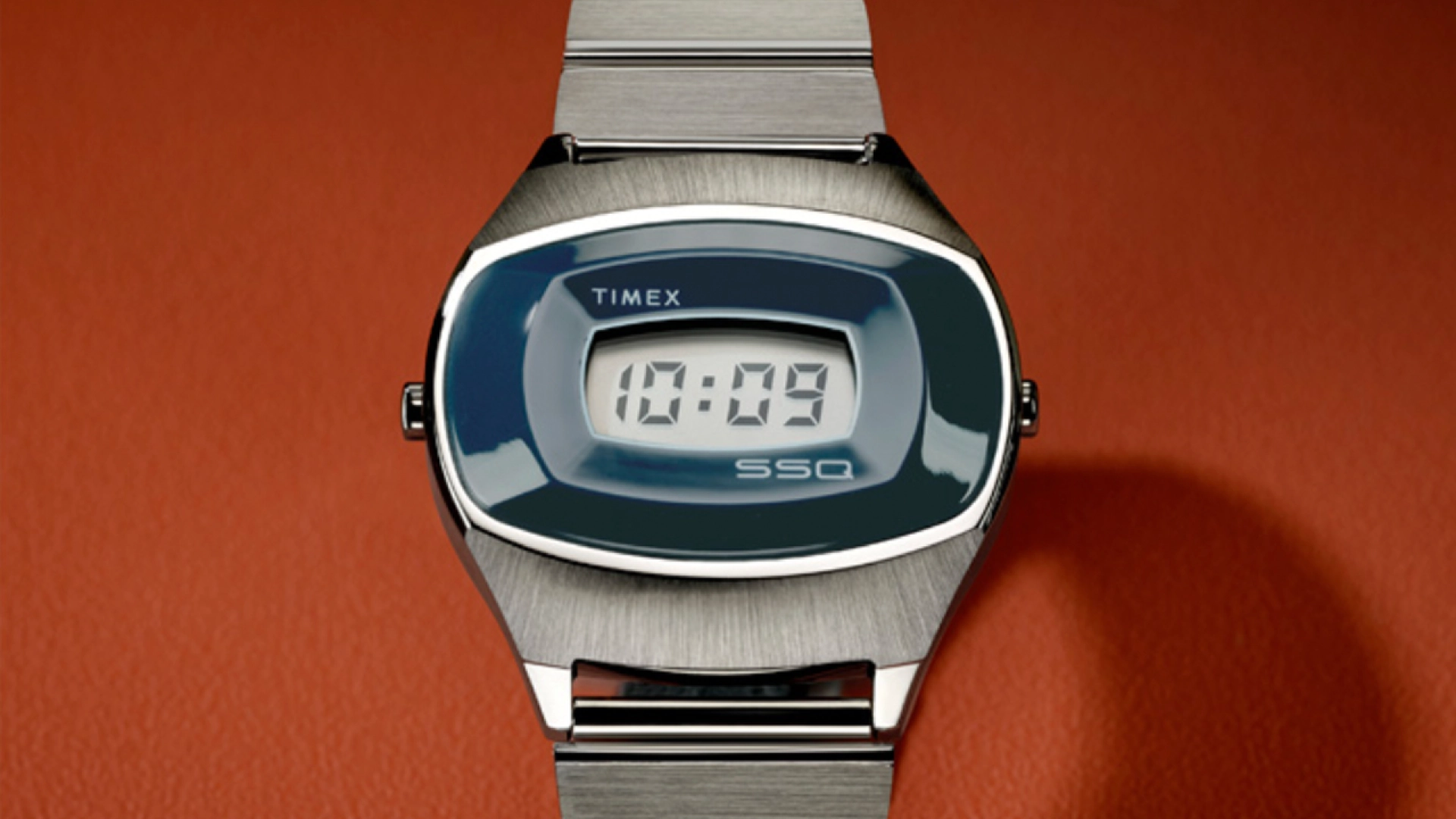 Timex перевыпускает свои первые часы с LCD-дисплеем — спустя 50 лет