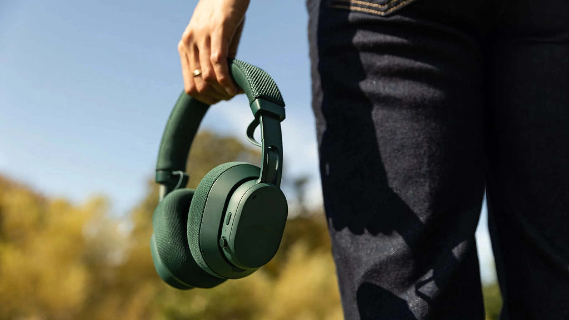 Представлено второе поколение Fairphone Fairbuds XL