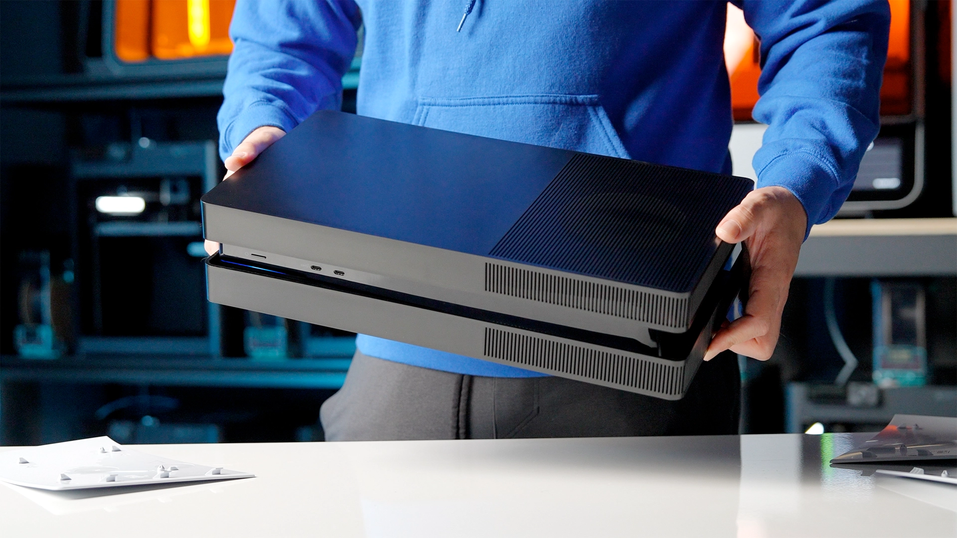 YouTube-блогер выпустил накладки на PlayStation 5, которые полностью меняют дизайн консоли