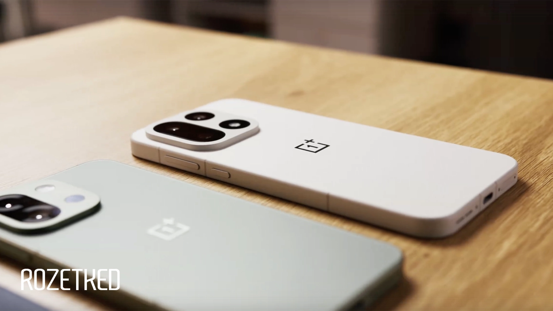 В OnePlus намекают на скорый релиз компактного OnePlus 15T