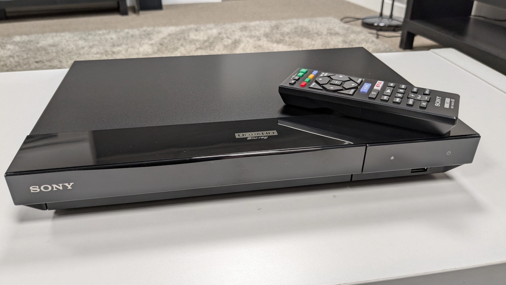Sony представила новый Blu-ray-плеер UBP-X700K