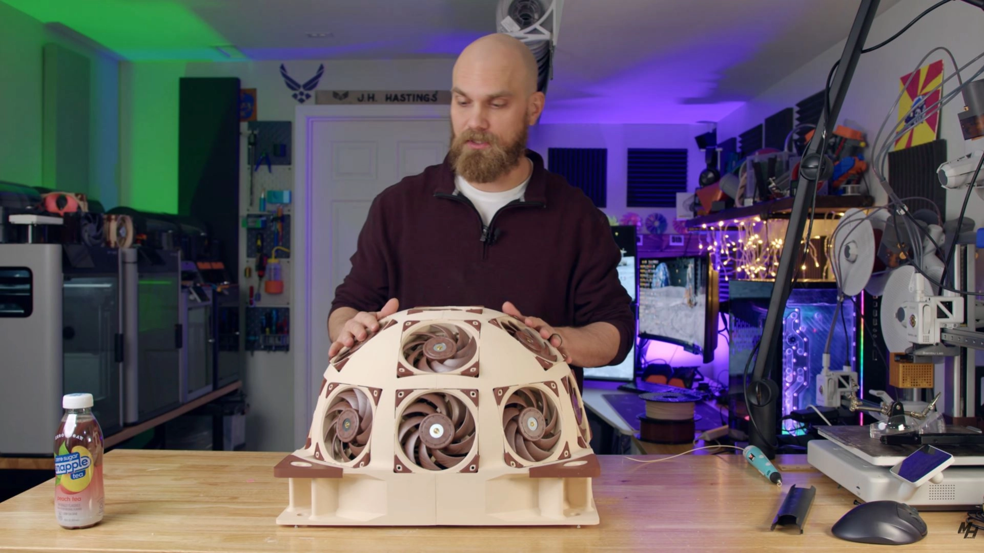 Энтузиаст сделал купол из 15 вентиляторов для охлаждения ПК — температура CPU упала на 20 градусов