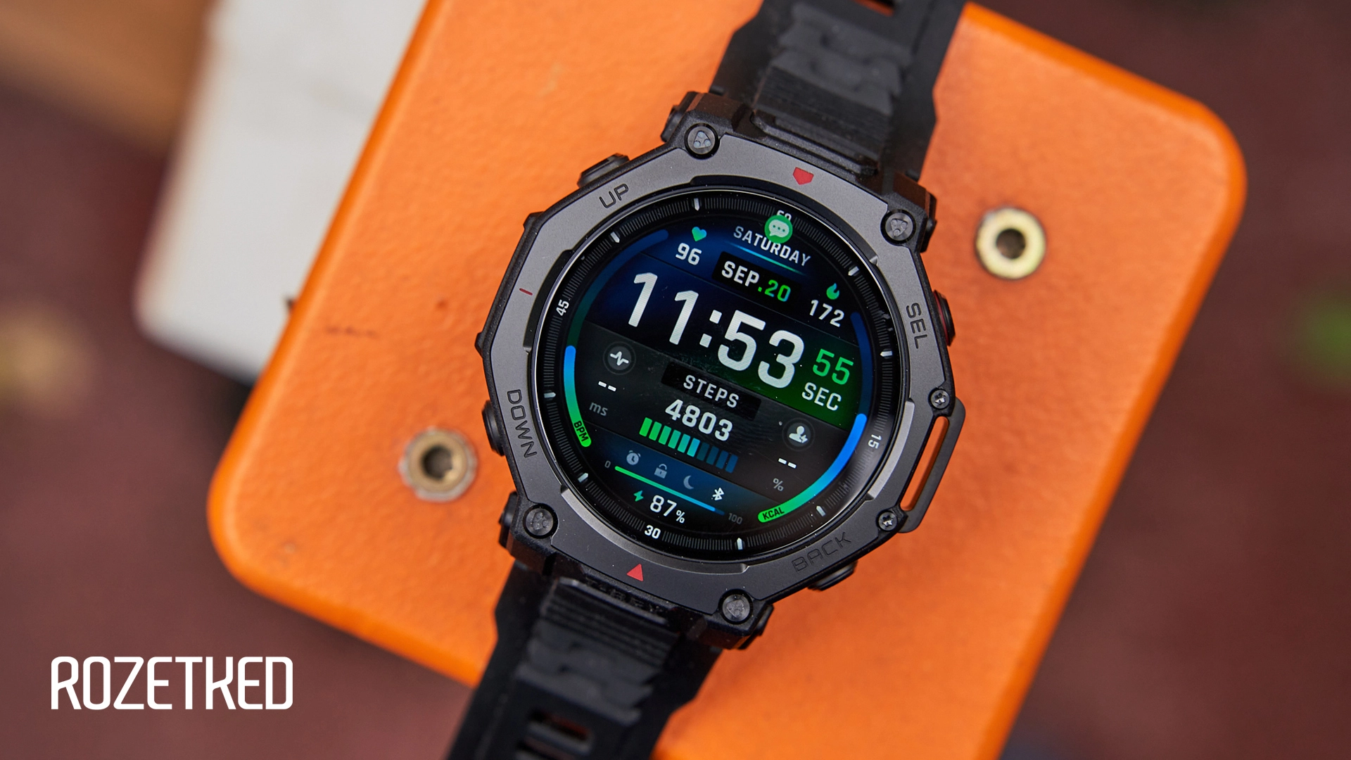 Обзор Amazfit T-Rex 3 Pro: смарт-часы с характером заметят все