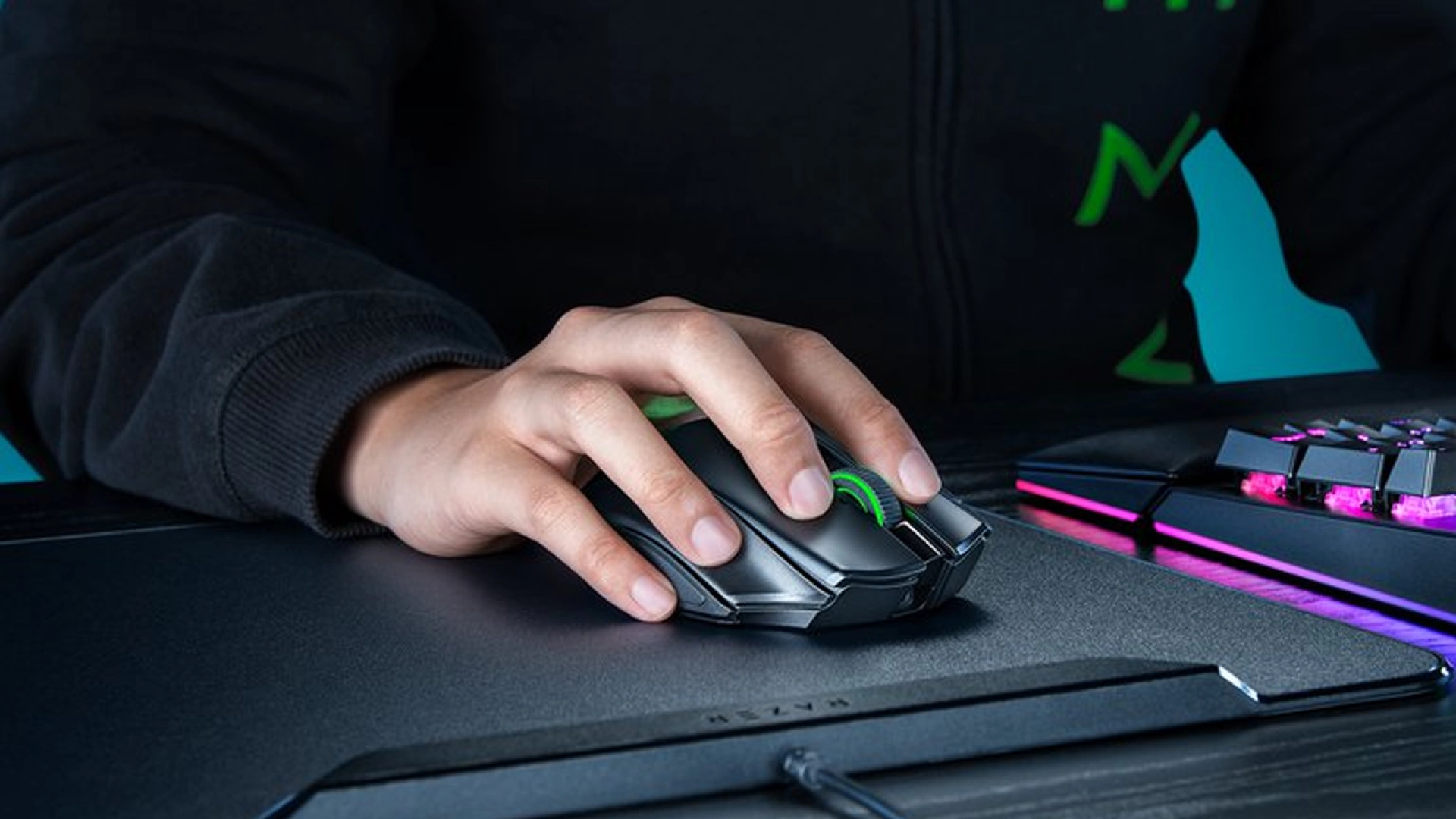 Razer выпустила игровую мышь Naga V3 Pro со сменными боковыми панелями