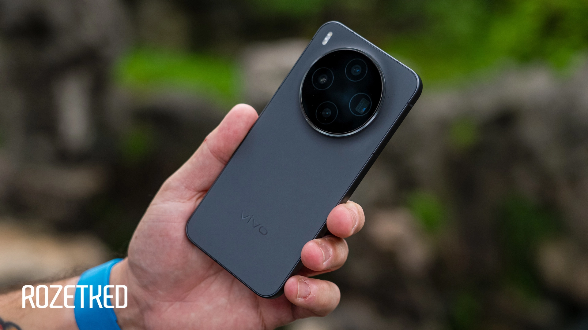 Обзор vivo X300. Идеальный компакт!