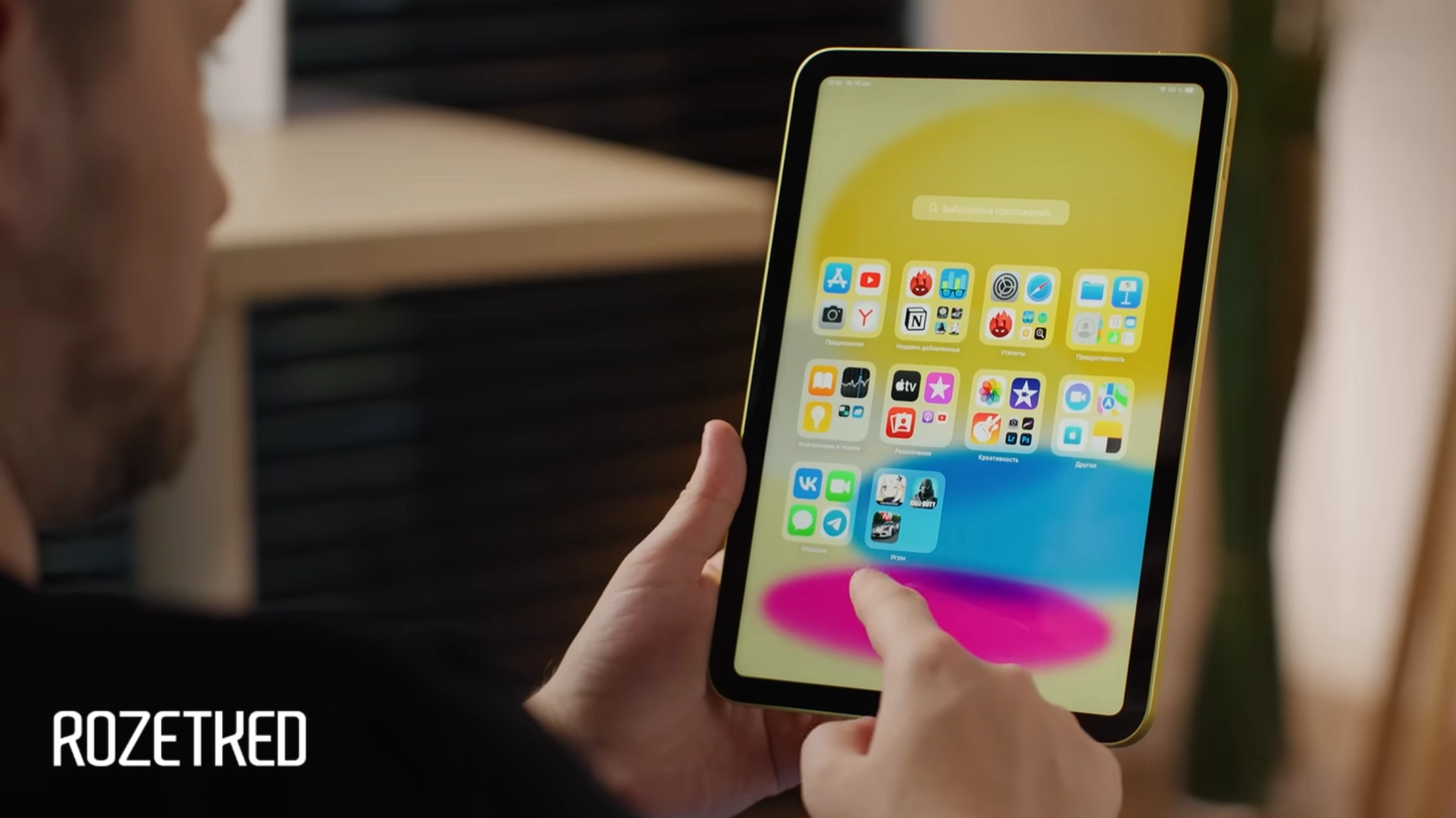 Новые подробности о бюджетном iPad и Apple Studio Display