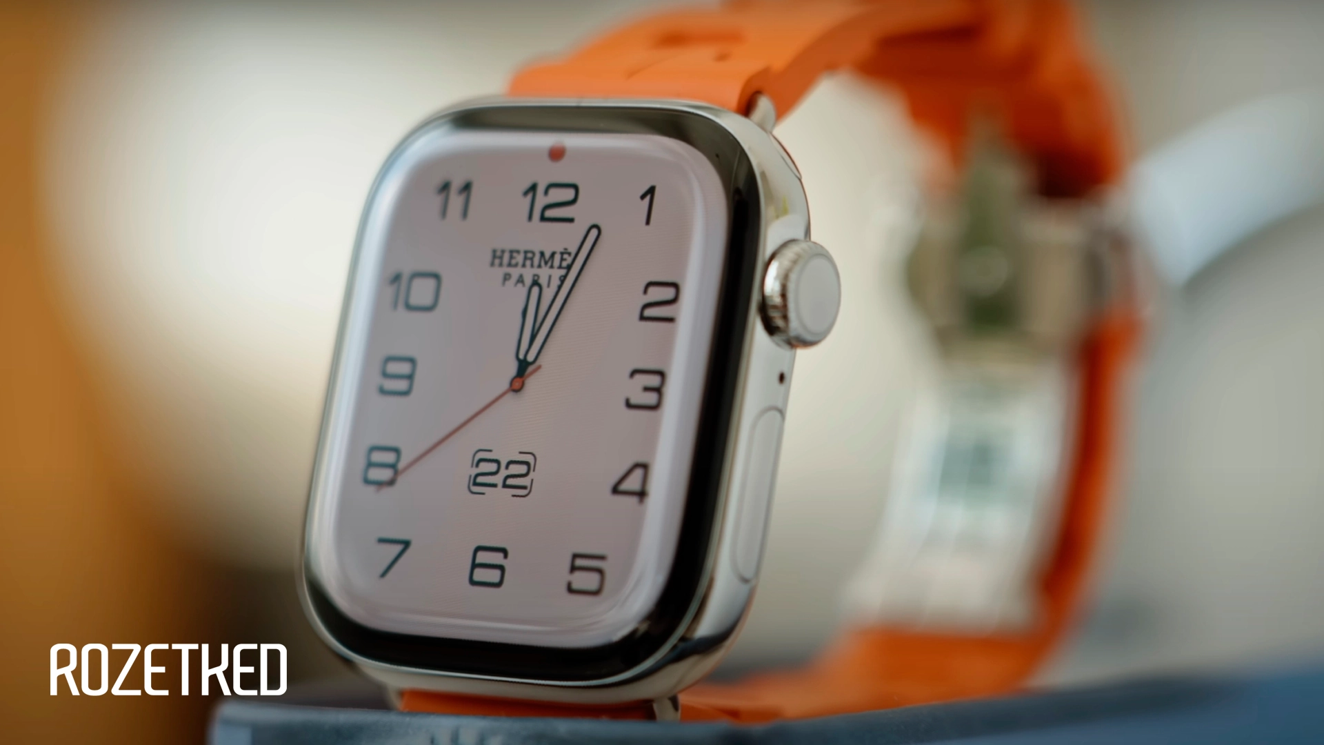 Марк Гурман: будущие модели Apple Watch могут быть оснащены камерой