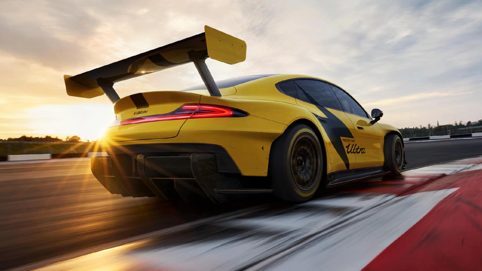 Xiaomi SU7 Ultra поступит в продажу в первой половине 2025 года