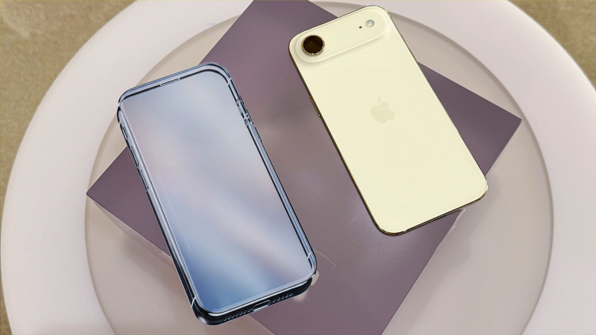 СМИ: iPhone Air подводит Apple к мечте Джобса о «стеклянном айфоне»