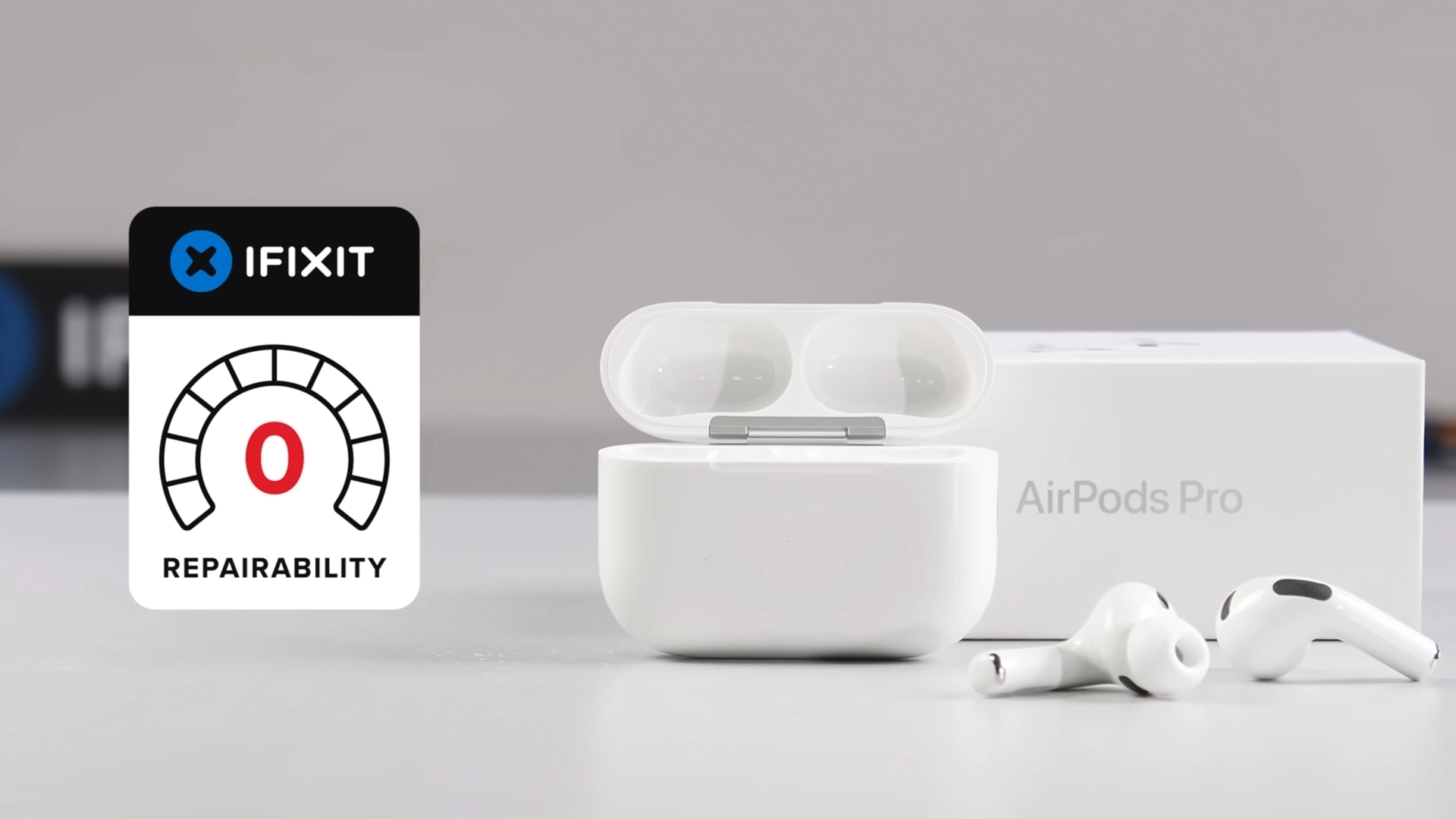 В iFixit разобрали AirPods Pro 3 — наушники получили по ремонтопригодности 0 баллов из 10