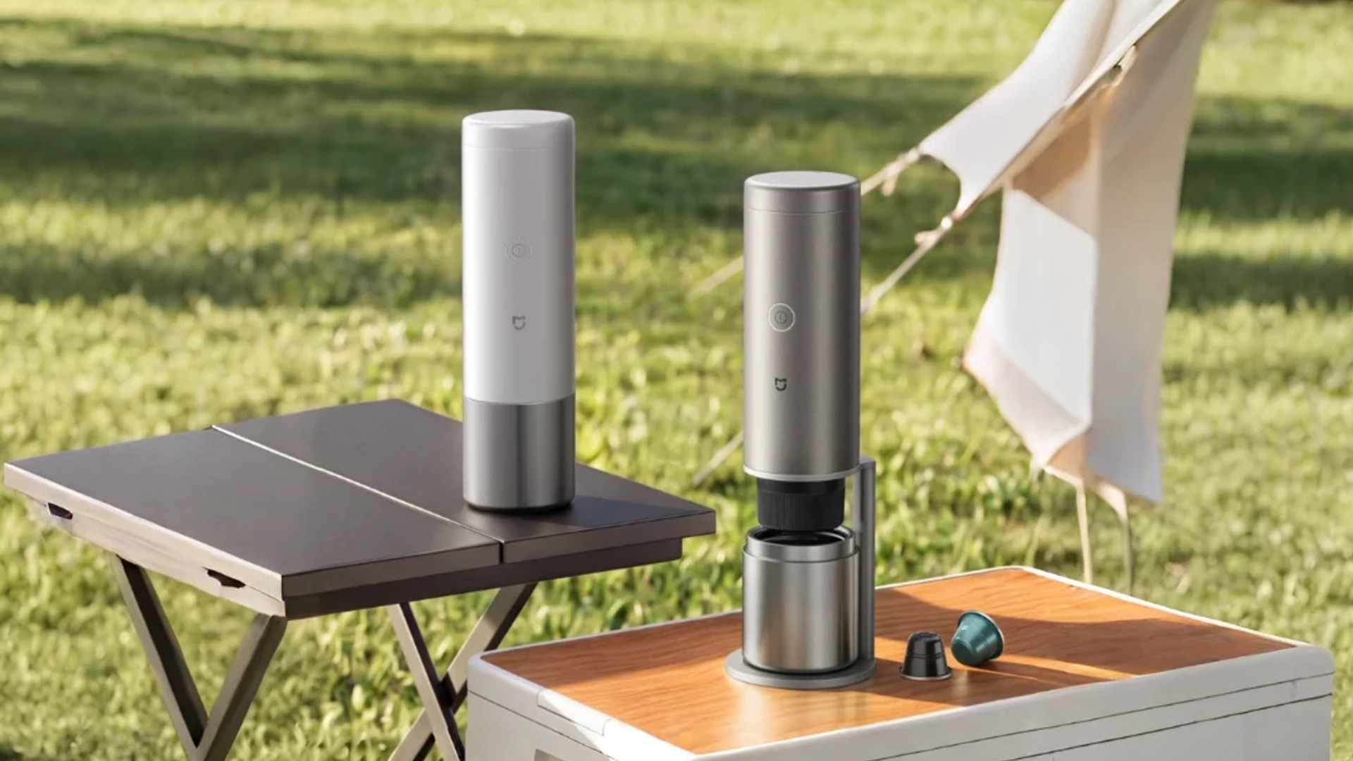 Xiaomi показала свою первую портативную кофемашину Mijia Portable Coffee Machine