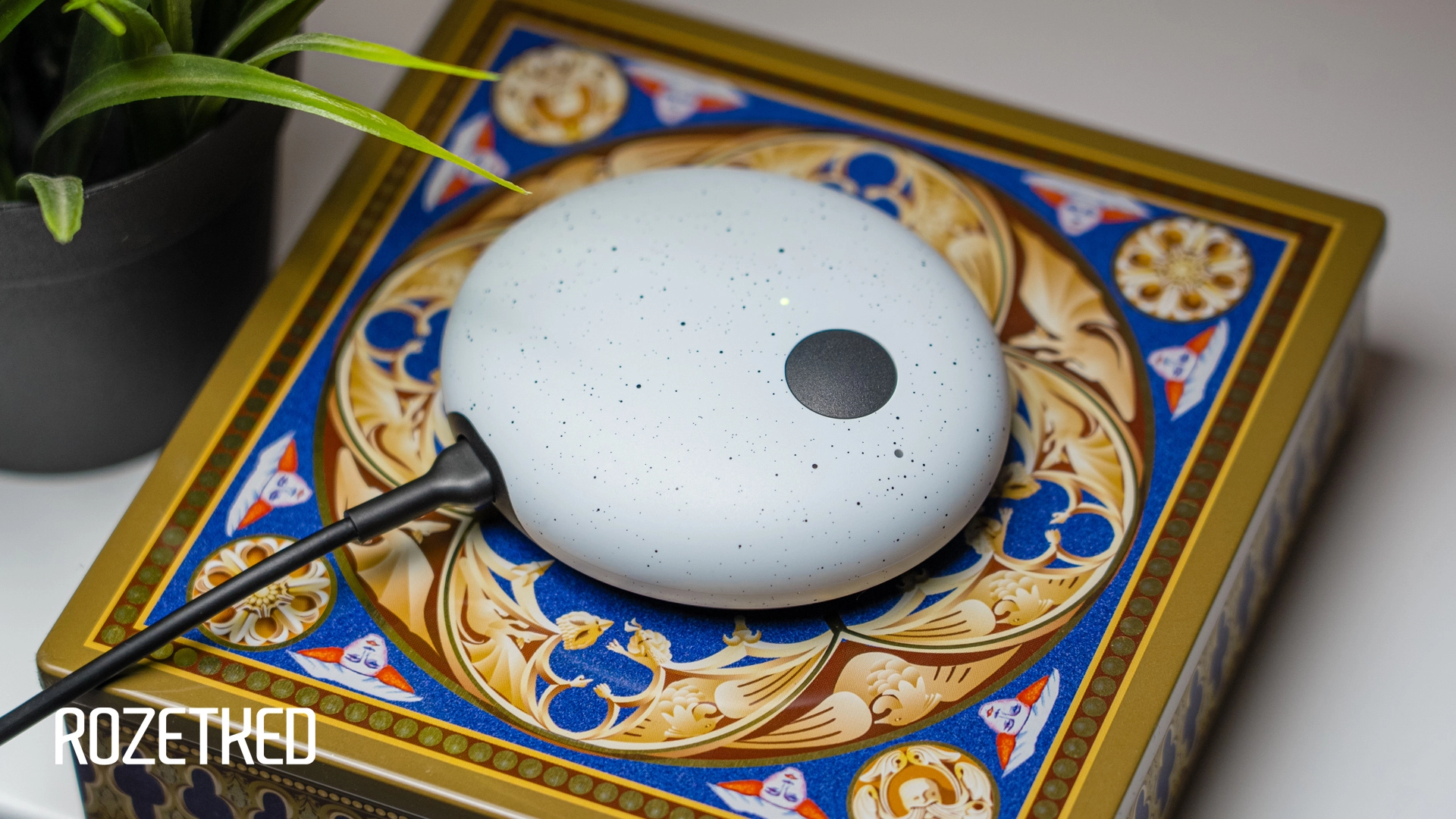 Обзор SberBoom Micro: доступная умная колонка с «ГигаЧатом»