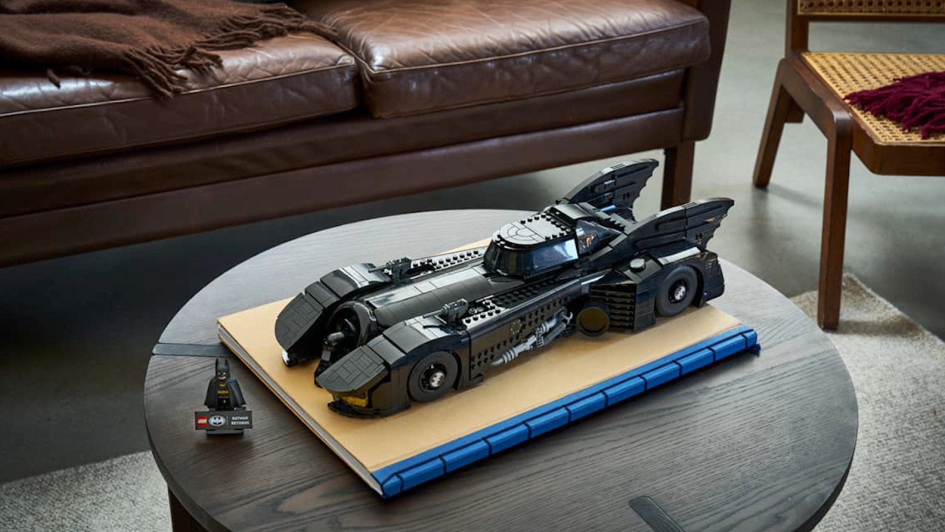 LEGO представила набор с бэтмобилем из фильма «Бэтмен возвращается»