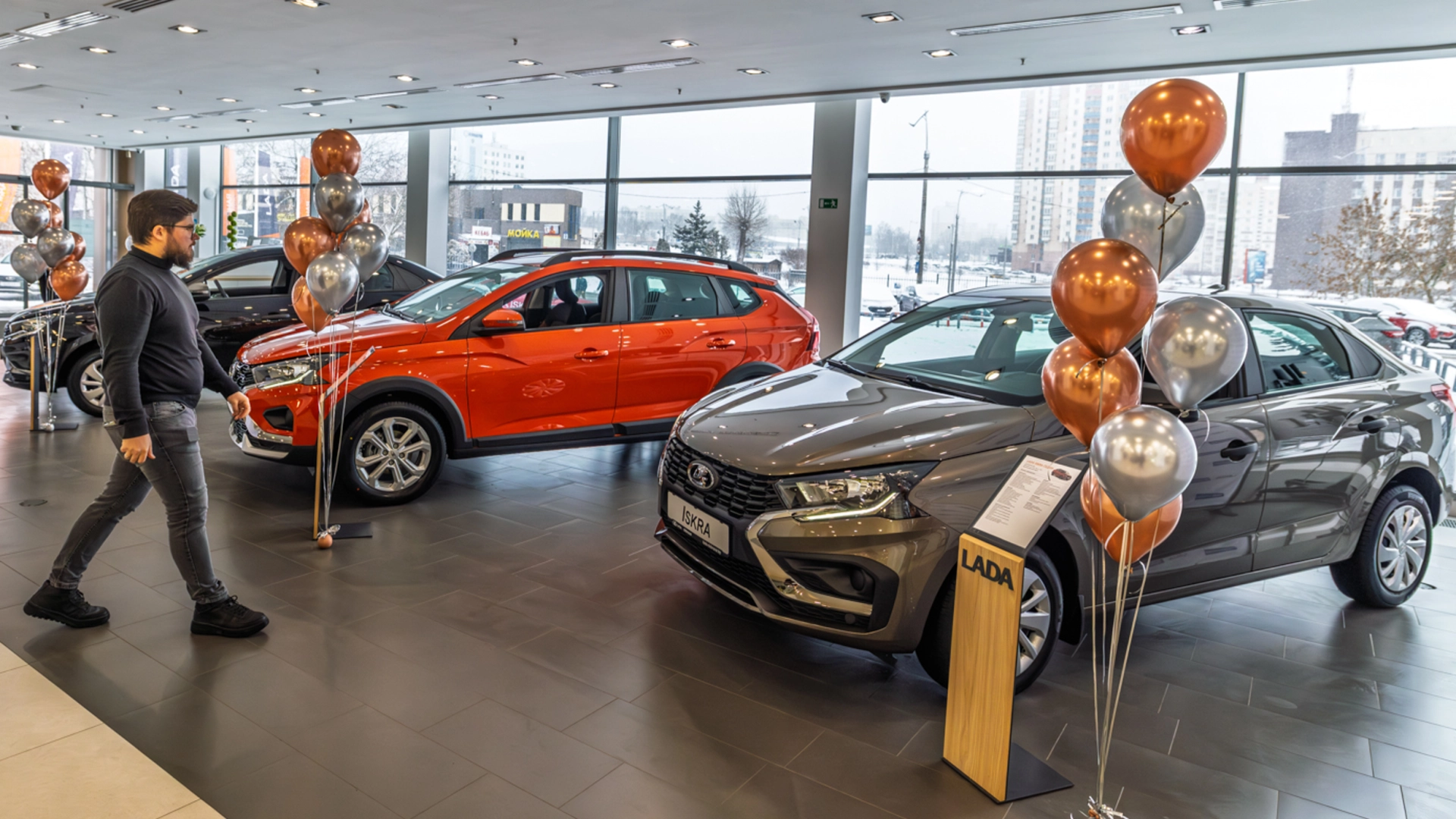 В Беларуси начались продажи Lada Iskra — базовая версия оказалась дешевле, чем в России