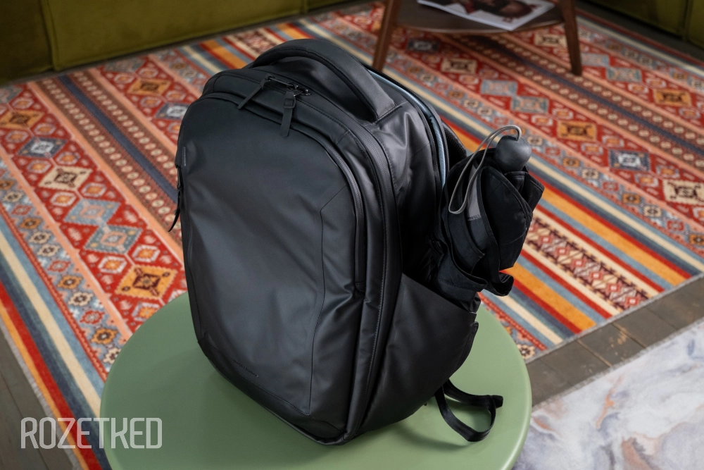 Длинные зонты или штативы будут выпадать, потому что нет фиксации сверху