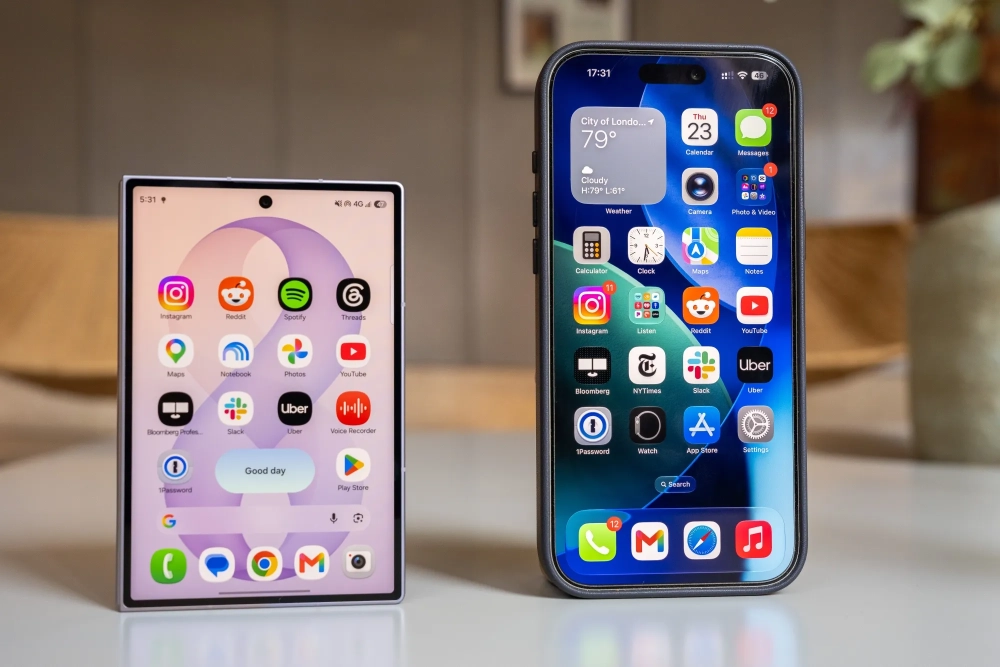 Z Fold 8 наряду с Pura X Max — главные конкуренты складного iPhone