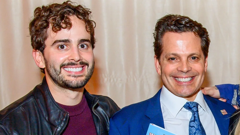 Эй Джей с отцом, Энтони Скарамуччи