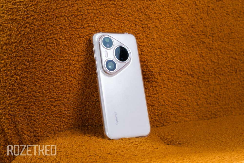 Прозрачный пластиковый чехол