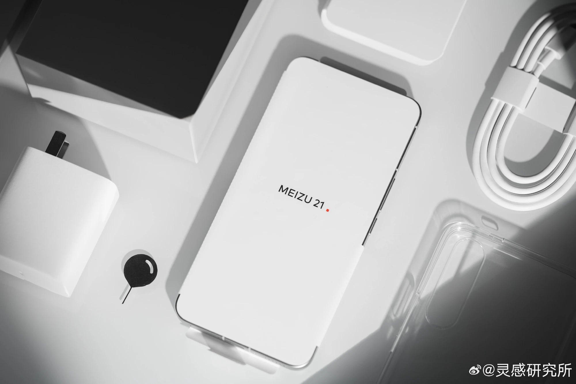 Много качественных фото Meizu 21 - Rozetked.me