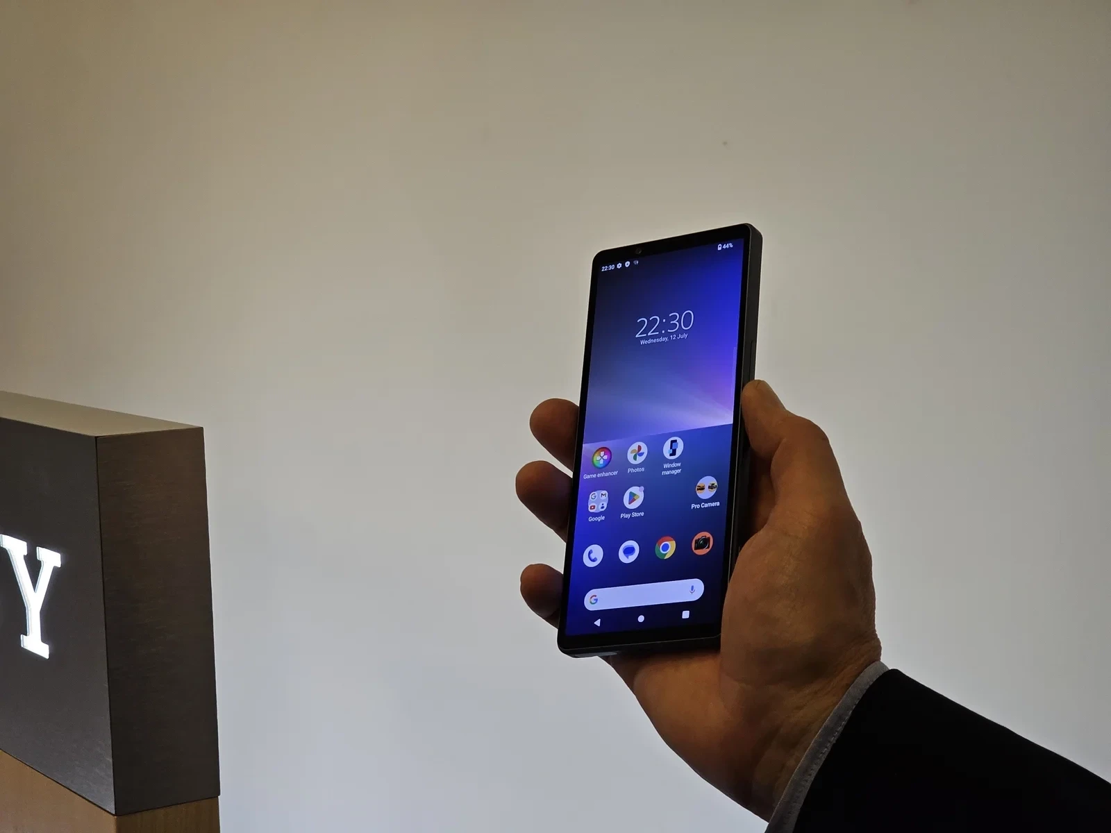 Sony Xperia 5 V получил обновлённую основную камеру и свежий Snapdragon -  Rozetked.me